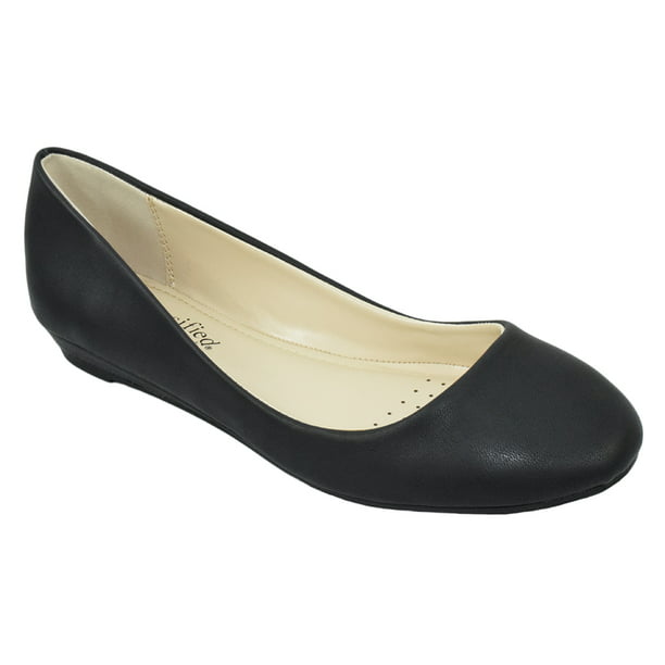City Classified Womens Comfort Pointed Wide Width Slip-On Ballet Flats 